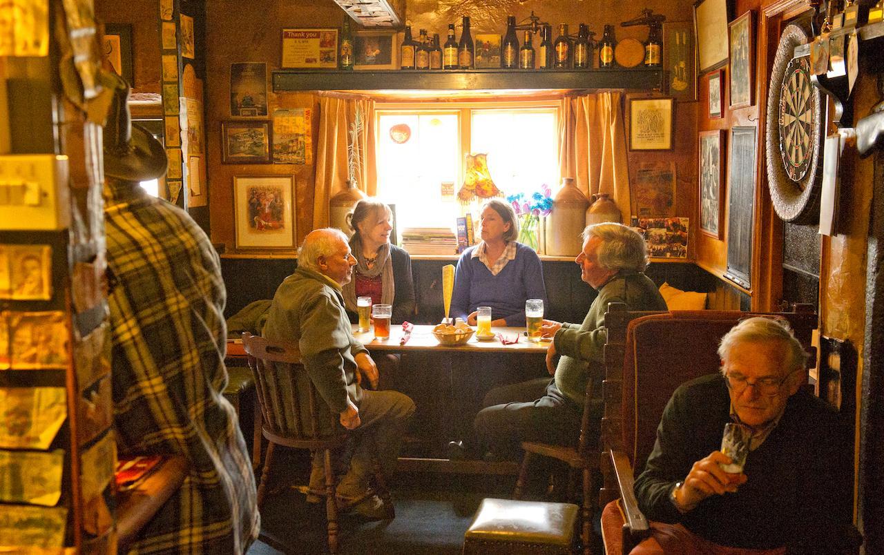Duke Of York Hotel Dolton Buitenkant foto