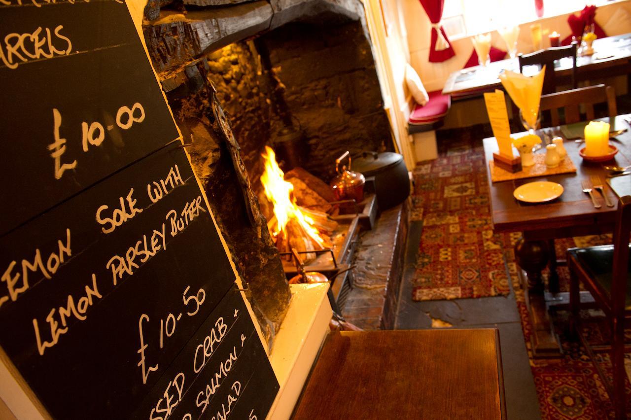 Duke Of York Hotel Dolton Buitenkant foto